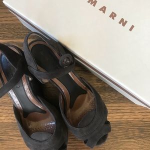Marni Brown Suede Platform Wedge size 37 (US 7)